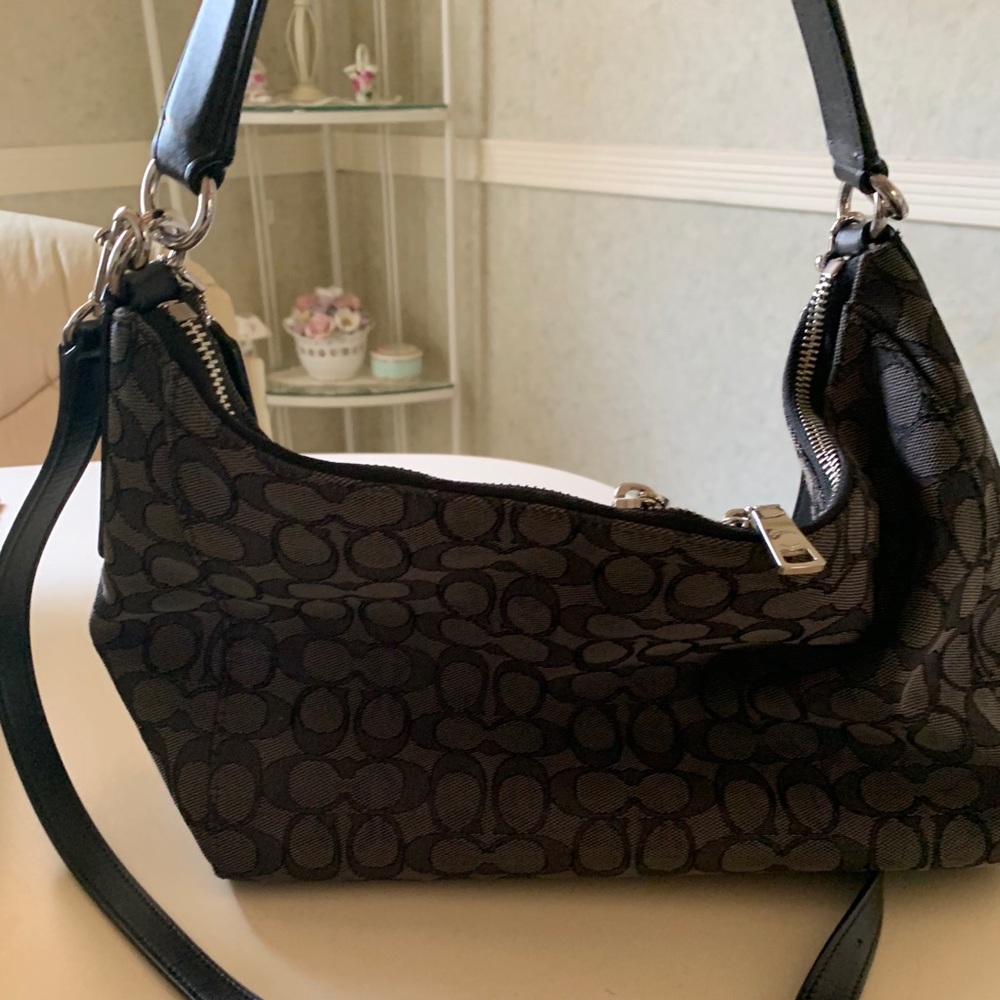 Coach purse and matching wallet set - Picture 2 of 9